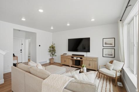 219 E 810 N Tooele UT 84074