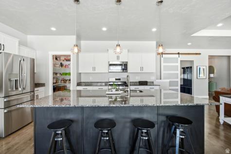 108 E Paradise Court Saratoga Springs UT 84045