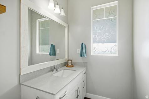 108 E Paradise Court Saratoga Springs UT 84045