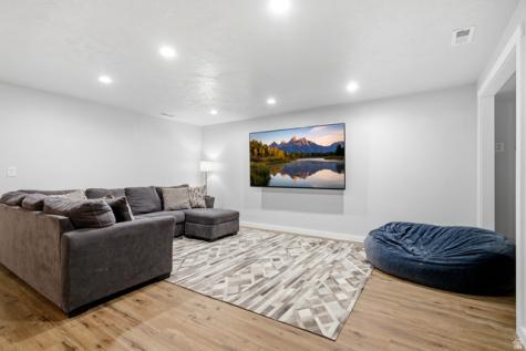 108 E Paradise Court Saratoga Springs UT 84045