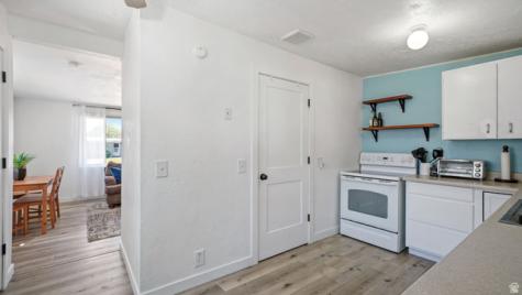 2861 S 3000 W West Valley City UT 84119