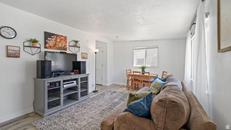 2861 S 3000 W West Valley City UT 84119