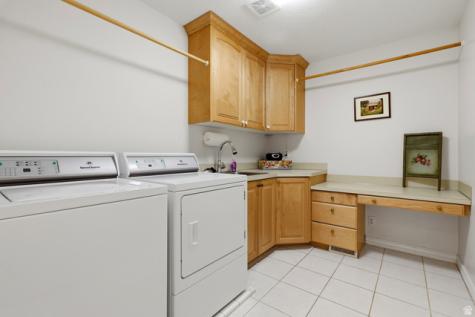 1963 Cherokee Circle Ogden UT 84403