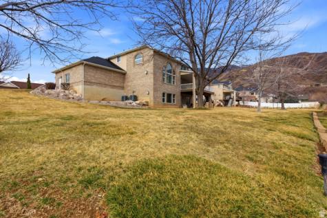 1963 Cherokee Circle Ogden UT 84403