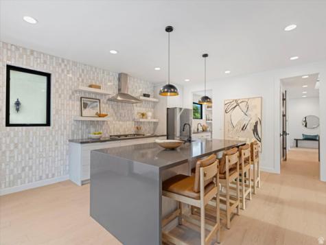 2215 E 3205 S Millcreek UT 84109
