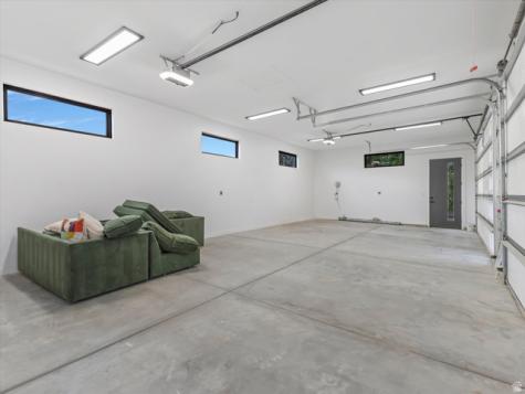 2215 E 3205 S Millcreek UT 84109