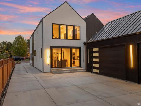 2215 E 3205 S Millcreek UT 84109