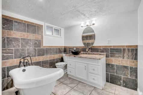 1119 E 10600 S Sandy UT 84094