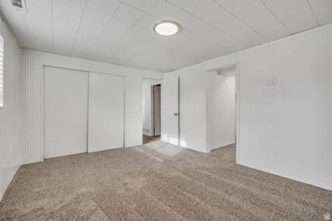 1119 E 10600 S Sandy UT 84094