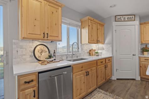 9032 N Barton Creek Drive Eagle Mountain UT 84005