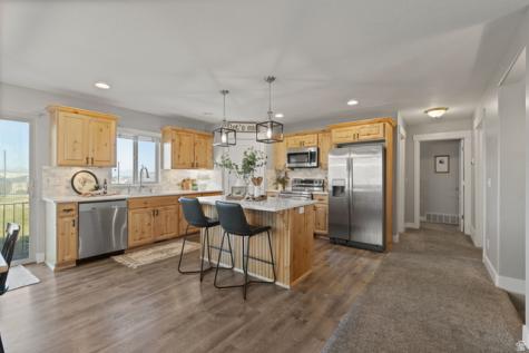 9032 N Barton Creek Drive Eagle Mountain UT 84005