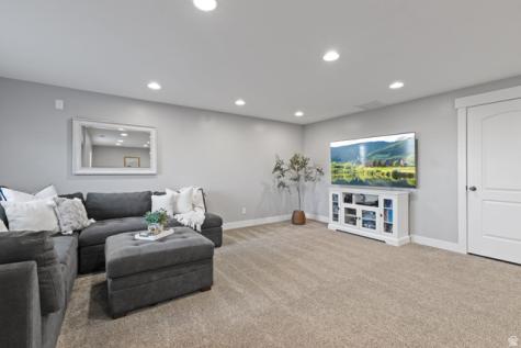 9032 N Barton Creek Drive Eagle Mountain UT 84005