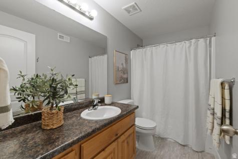 9032 N Barton Creek Drive Eagle Mountain UT 84005