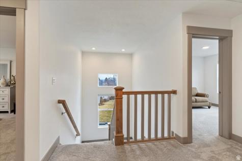 365 S Mountain Road Fruit Heights UT 84037