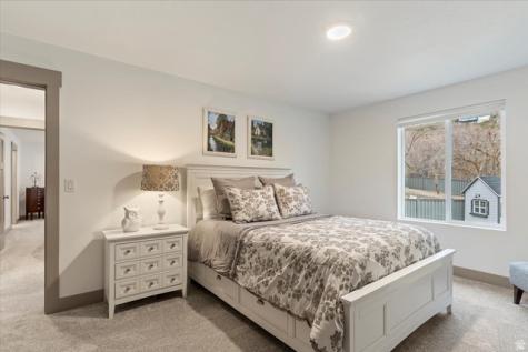 365 S Mountain Road Fruit Heights UT 84037