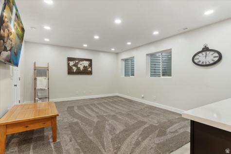 365 S Mountain Road Fruit Heights UT 84037