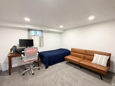 684 E 2650 N North Ogden UT 84414