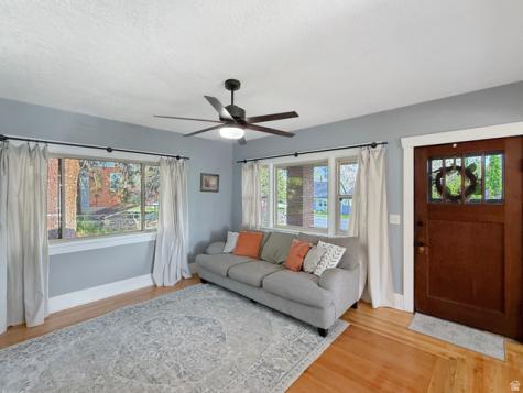 684 E 2650 N North Ogden UT 84414