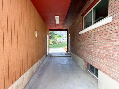 684 E 2650 N North Ogden UT 84414