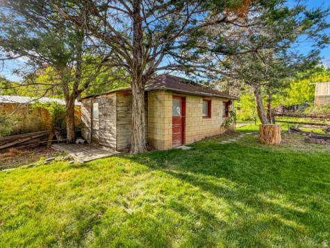 684 E 2650 N North Ogden UT 84414