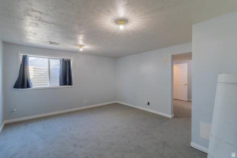 170 N 360 W Clearfield UT 84015