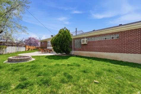 1145 E Hillview Drive S Millcreek UT 84124