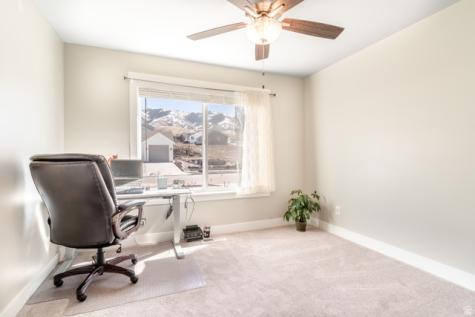 437 N 800 E Hyde Park UT 84318