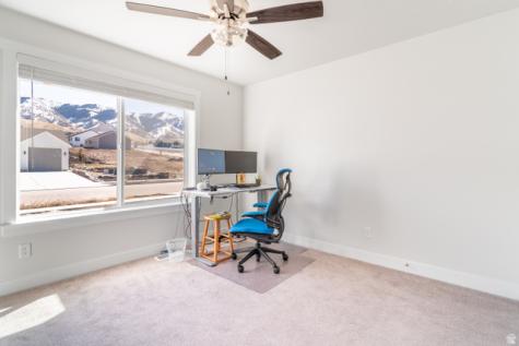 437 N 800 E Hyde Park UT 84318