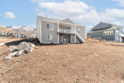 437 N 800 E Hyde Park UT 84318