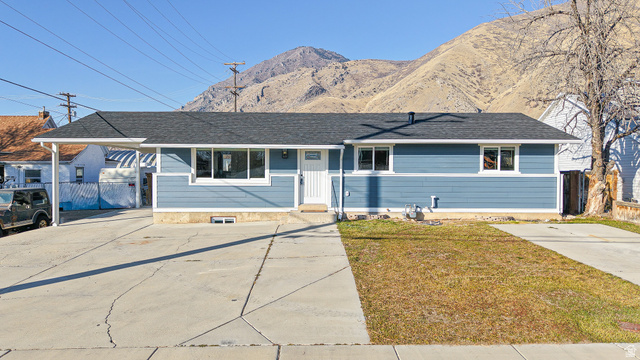 1361 E 400 S Springville UT 84663