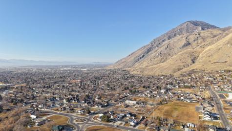 1361 E 400 S Springville UT 84663