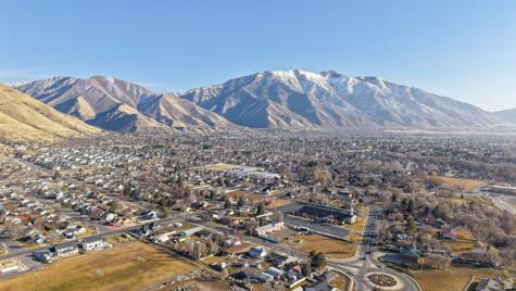 1361 E 400 S Springville UT 84663