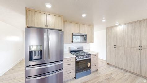 1361 E 400 S Springville UT 84663