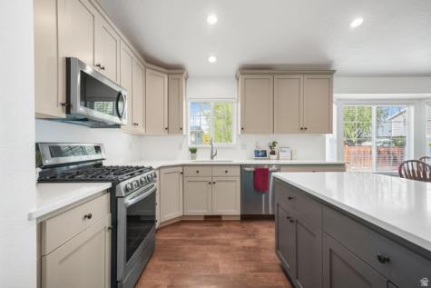 2782 W 370 N Provo UT 84601