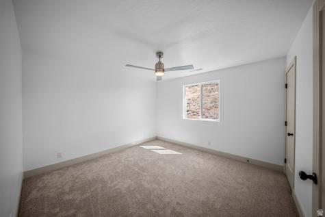 1090 E Coyote Crest Drive Washington UT 84780