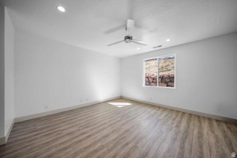 1090 E Coyote Crest Drive Washington UT 84780