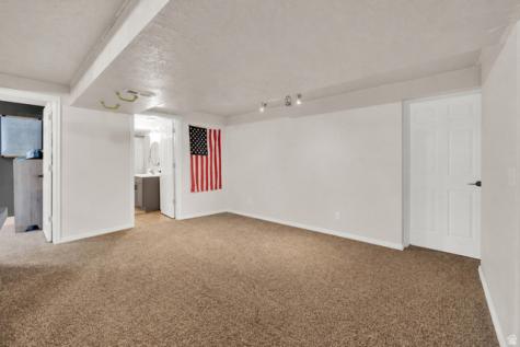4610 N Kestrel Way Eagle Mountain UT 84005
