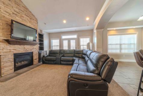 85 S Constitution Drive Roosevelt UT 84066