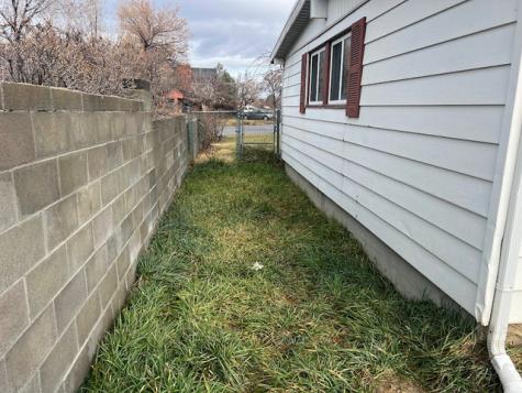 744 E 8425 S Sandy UT 84094