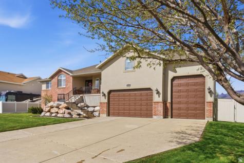 134 N Wagon Wheel Circle Farmington UT 84025