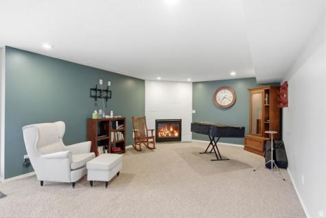 134 N Wagon Wheel Circle Farmington UT 84025