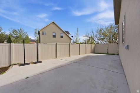 134 N Wagon Wheel Circle Farmington UT 84025