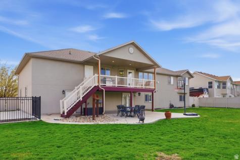 134 N Wagon Wheel Circle Farmington UT 84025