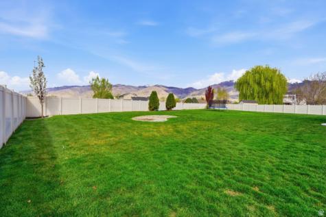 134 N Wagon Wheel Circle Farmington UT 84025