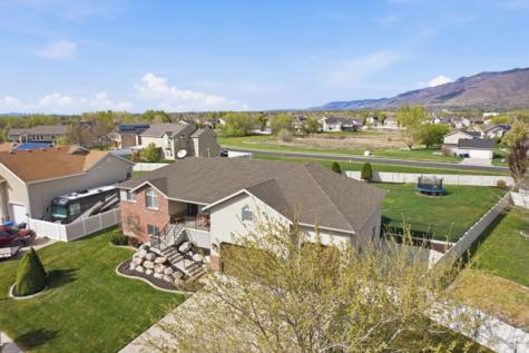 134 N Wagon Wheel Circle Farmington UT 84025