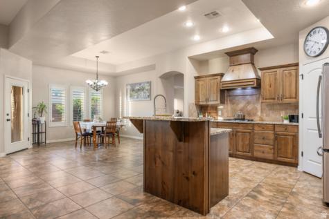 2893 E Carmine Drive St. George UT 84790