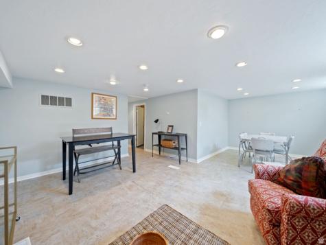 5597 S Hillside Drive E Murray UT 84107
