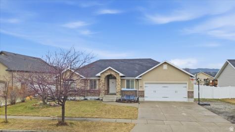575 N 850 E Wellsville UT 84339