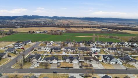 575 N 850 E Wellsville UT 84339