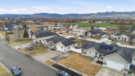 575 N 850 E Wellsville UT 84339